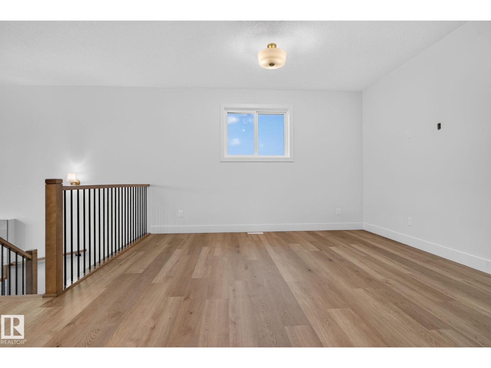 15728 9 ST NE - Image 33