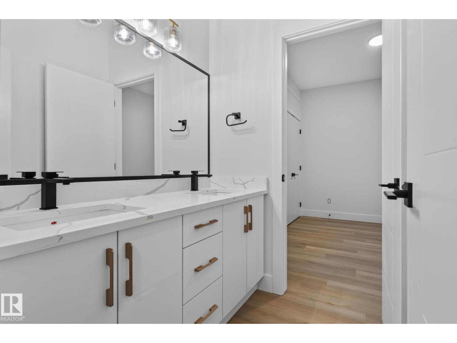 15728 9 ST NE - 48