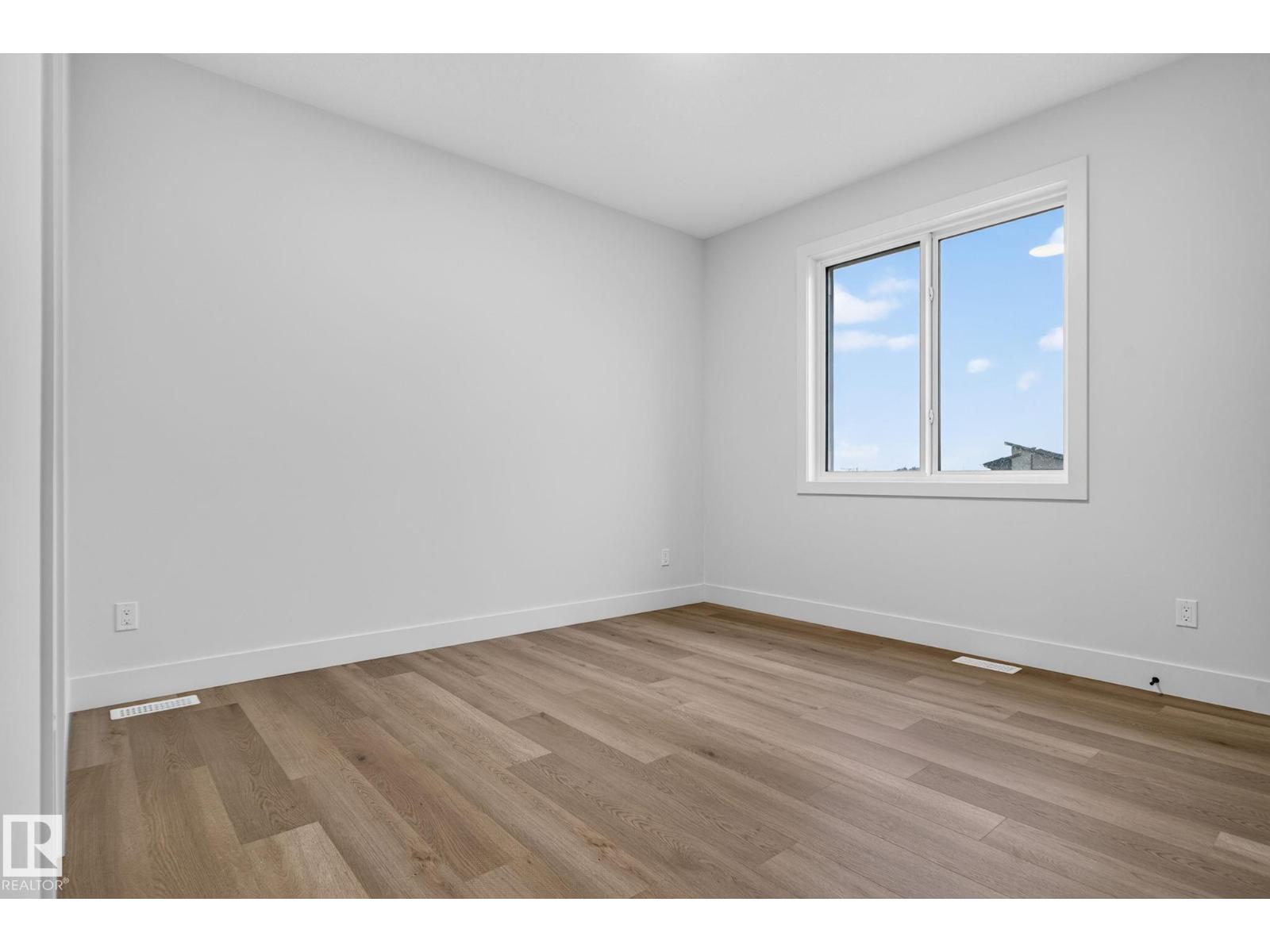 15728 9 ST NE - 53