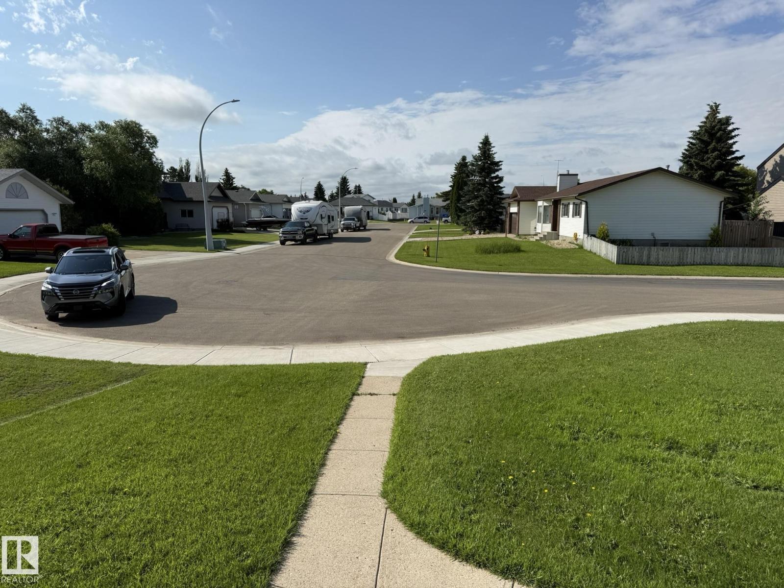 4508 57 AV - Image 61