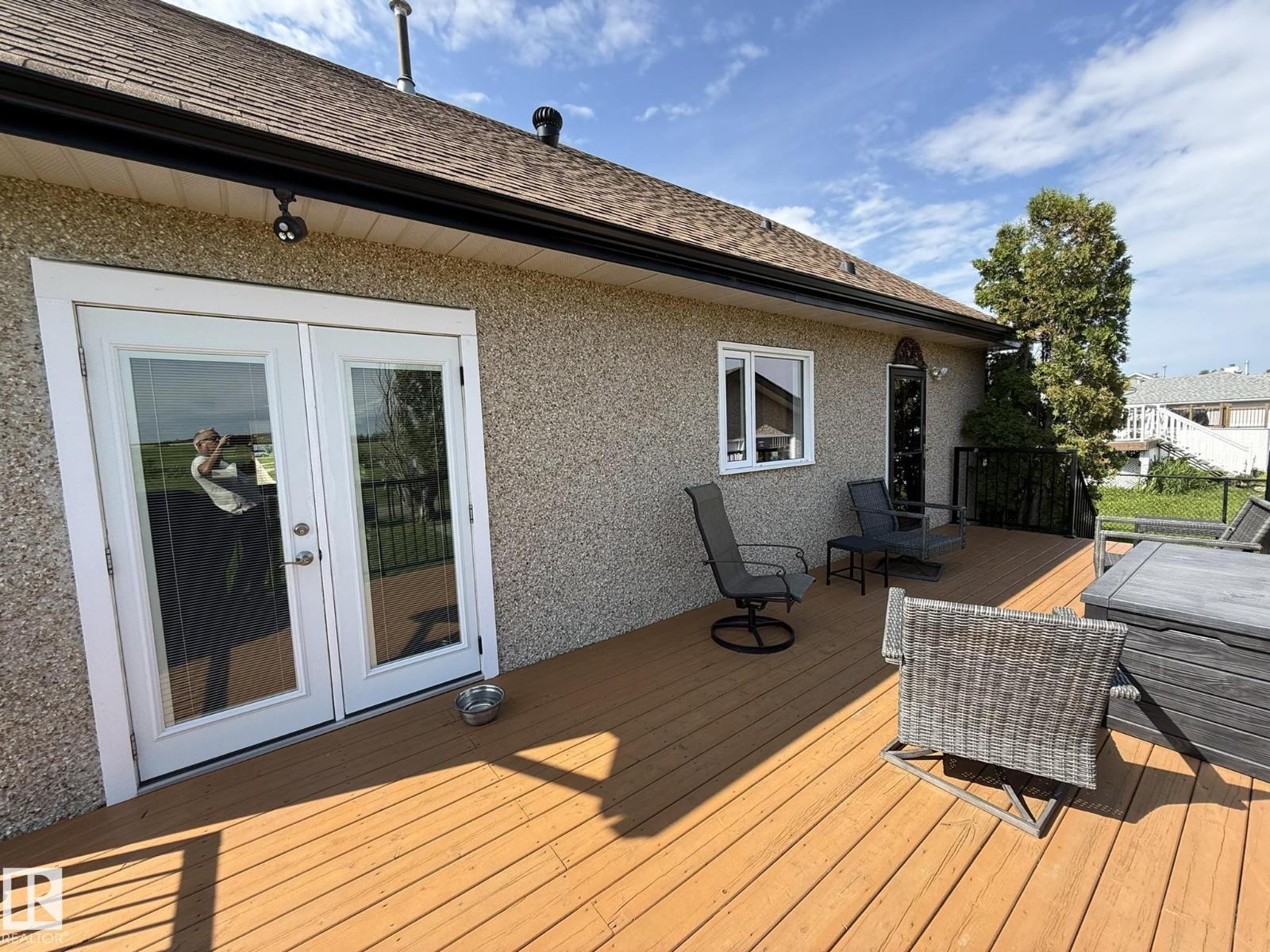 4508 57 AV - Image 48