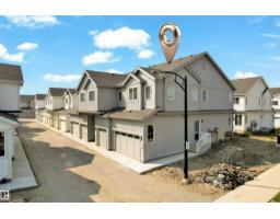 Row / Townhouse for sale at #40 7110 Keswick Cm SW, Edmonton — MLS® E4502234