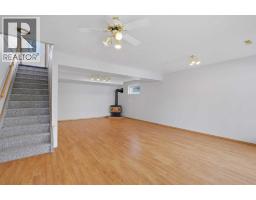 31 Palmer Close, Sylvan Lake, AB T4S1K3 Photo 18