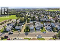 31 Palmer Close, Sylvan Lake, AB T4S1K3 Photo 30