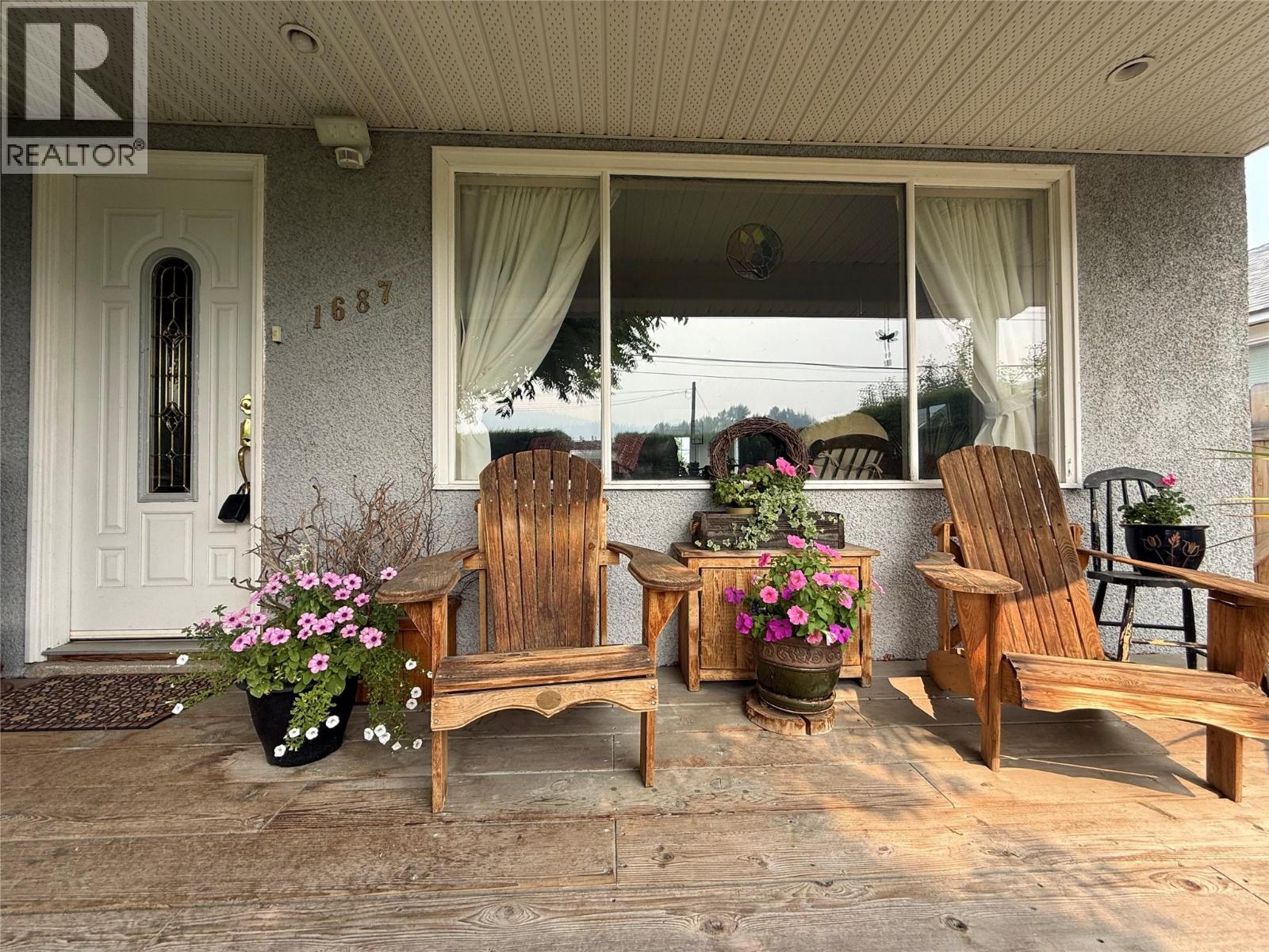 1687 Canford Avenue - 4