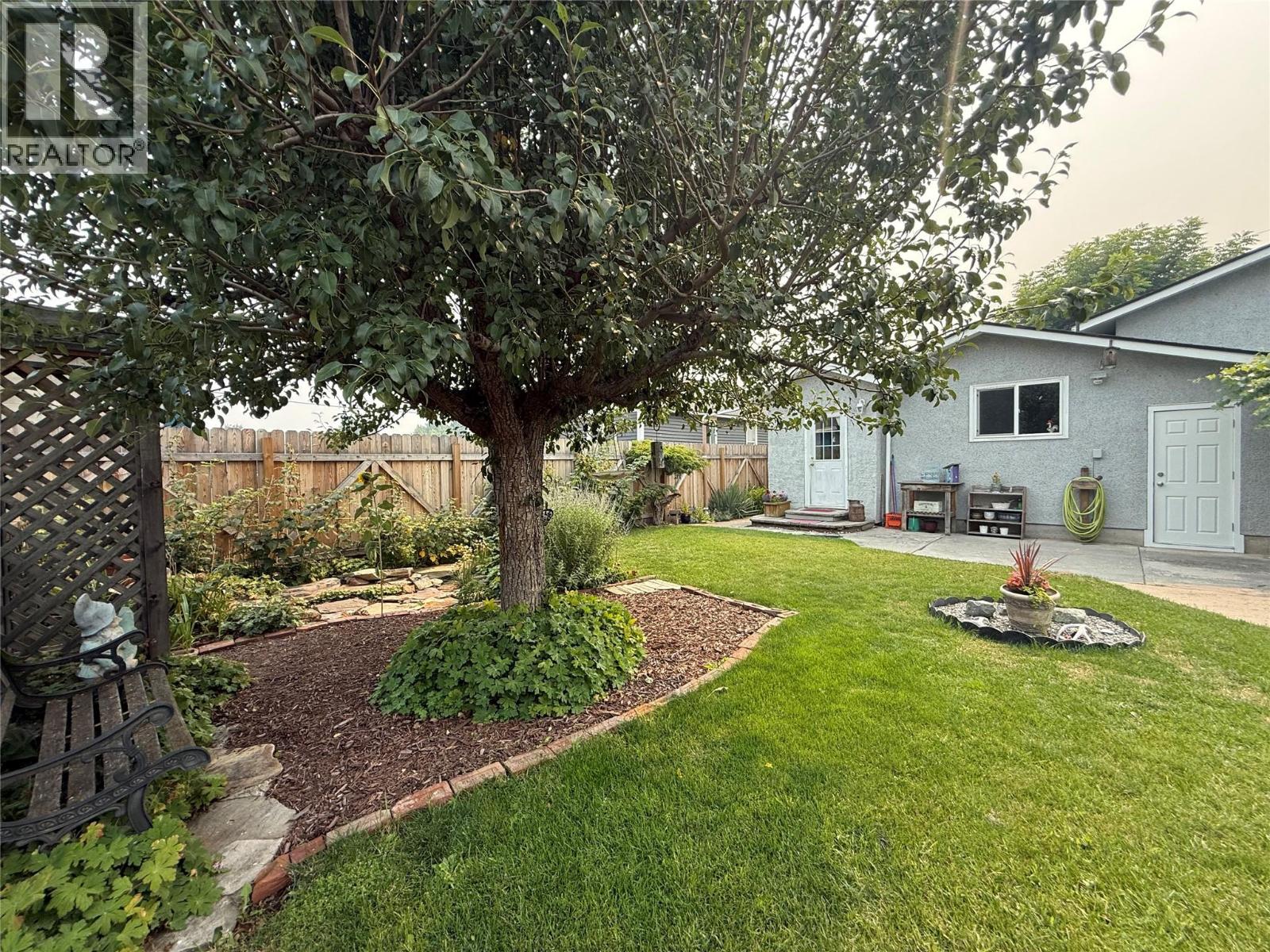 1687 Canford Avenue - 52