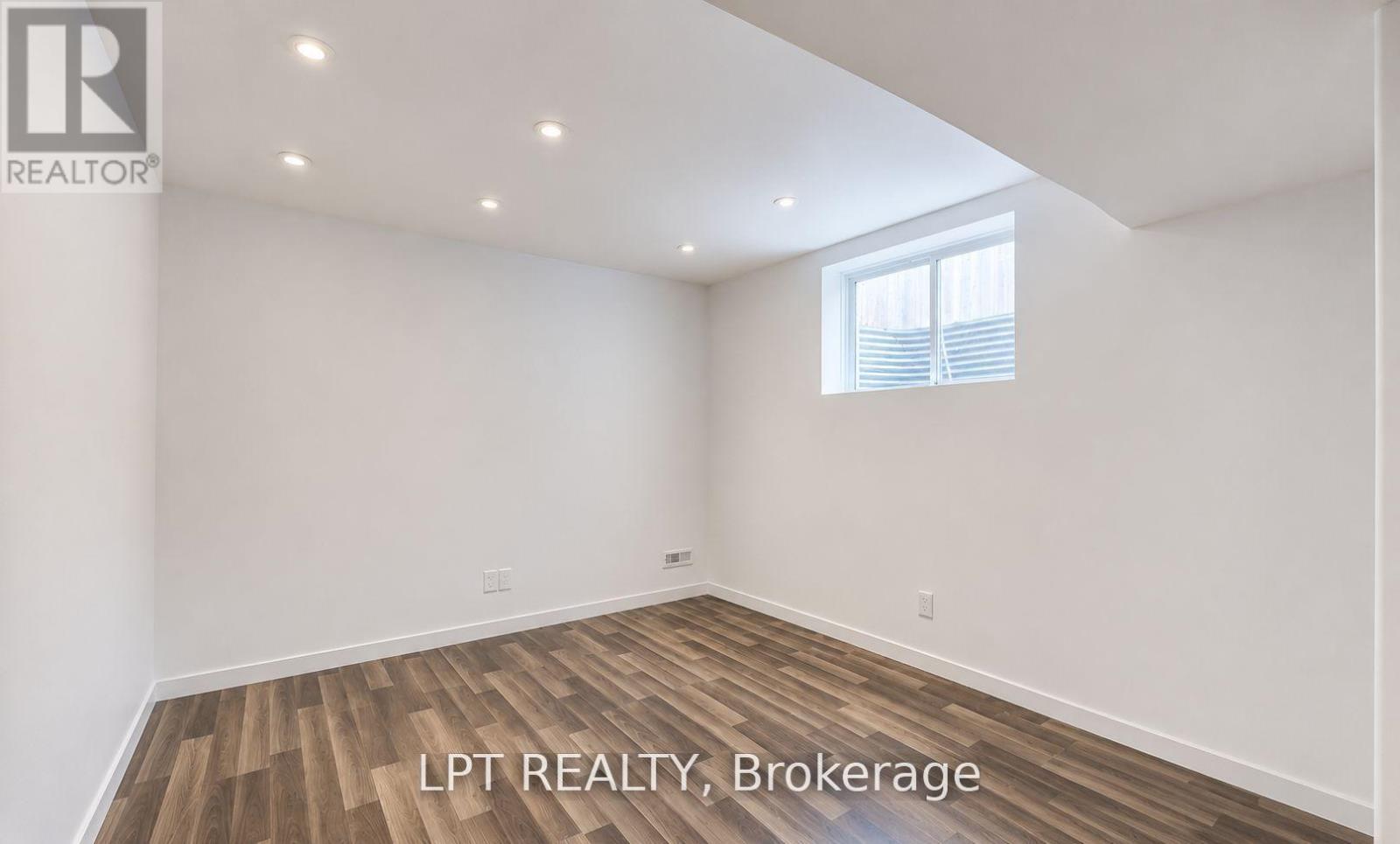 795 FREEPORT STREET - 12