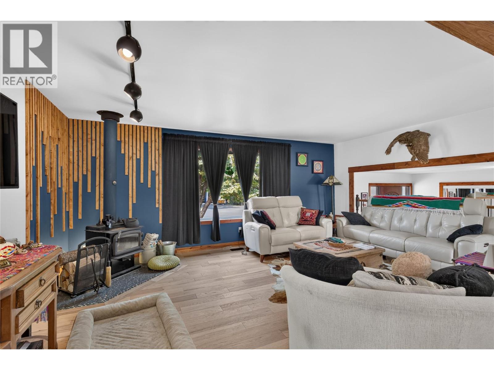 6415 Glendora Way - Image 19
