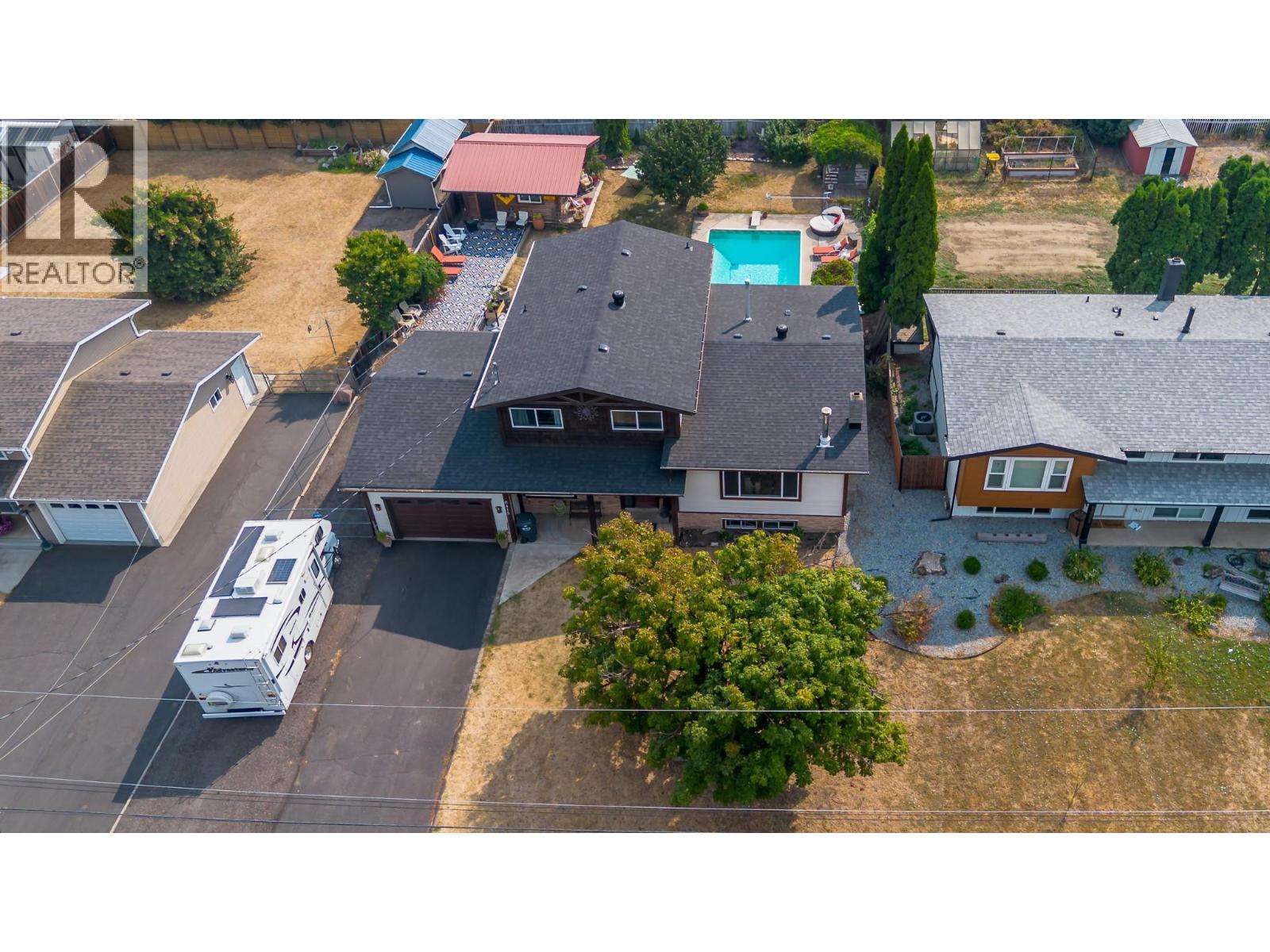 6415 Glendora Way - Image 6