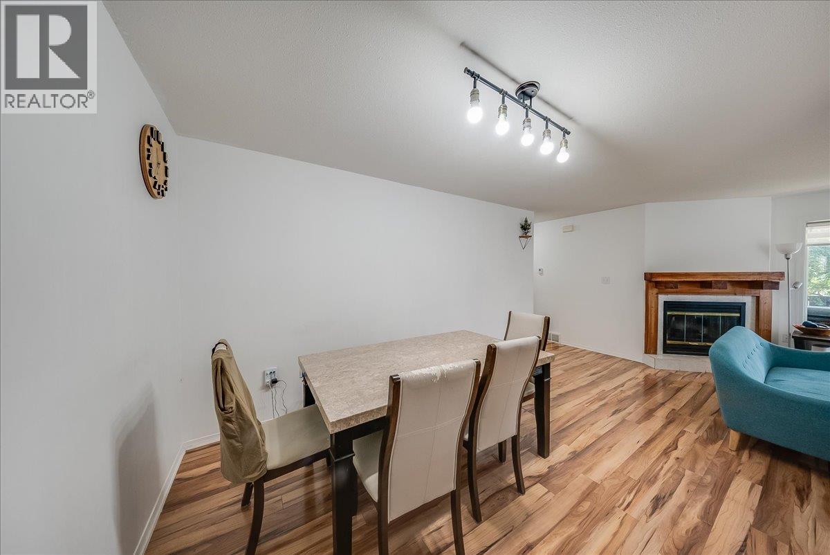 2507 COLUMBIA Avenue - 11