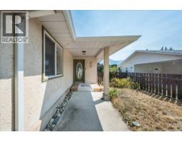 2507 Columbia Avenue, Castlegar, BC V1N2X4 Photo 37