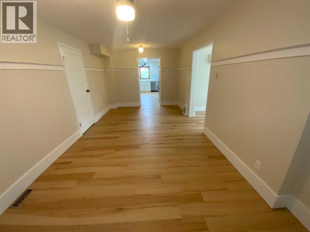 138 Trochu Avenue - Photo 12