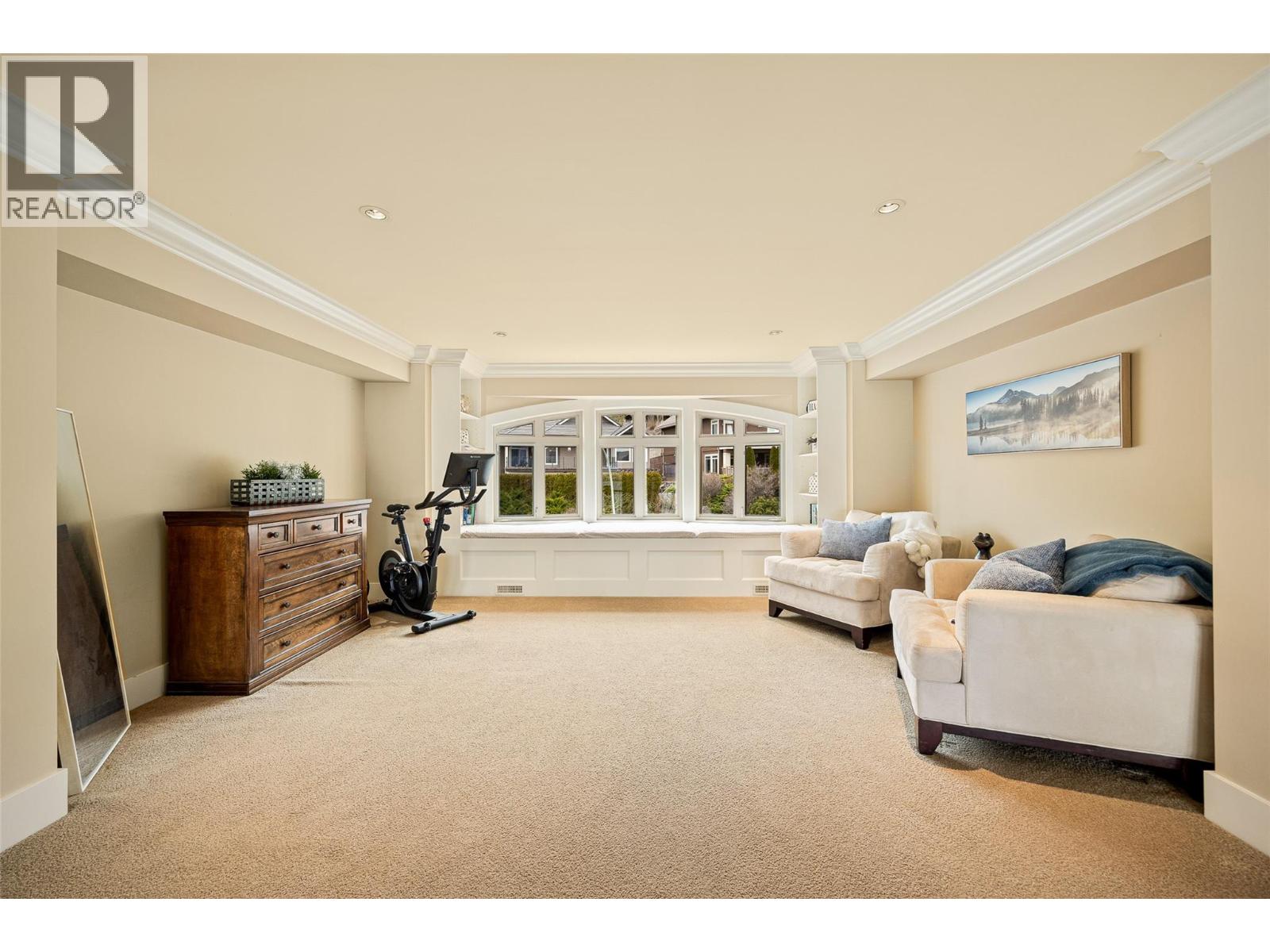 2583 Lucinde Road - 32
