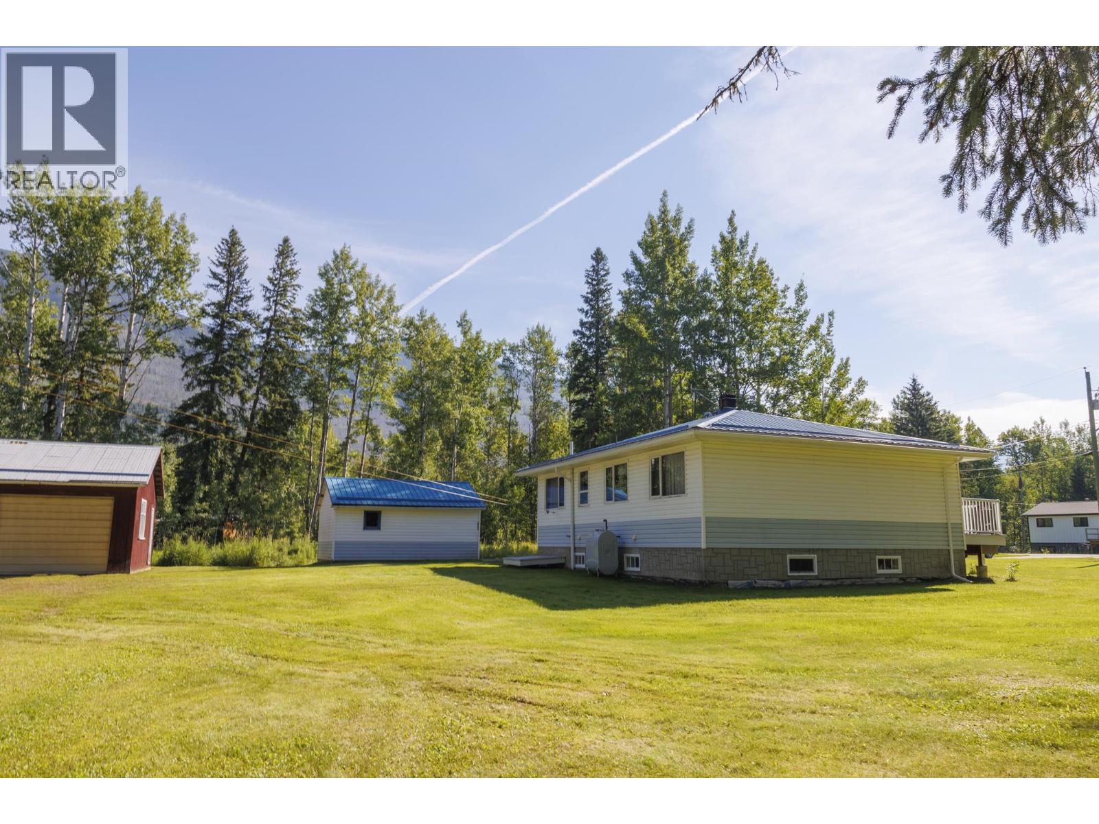 855 BRIDGE ROAD - 4