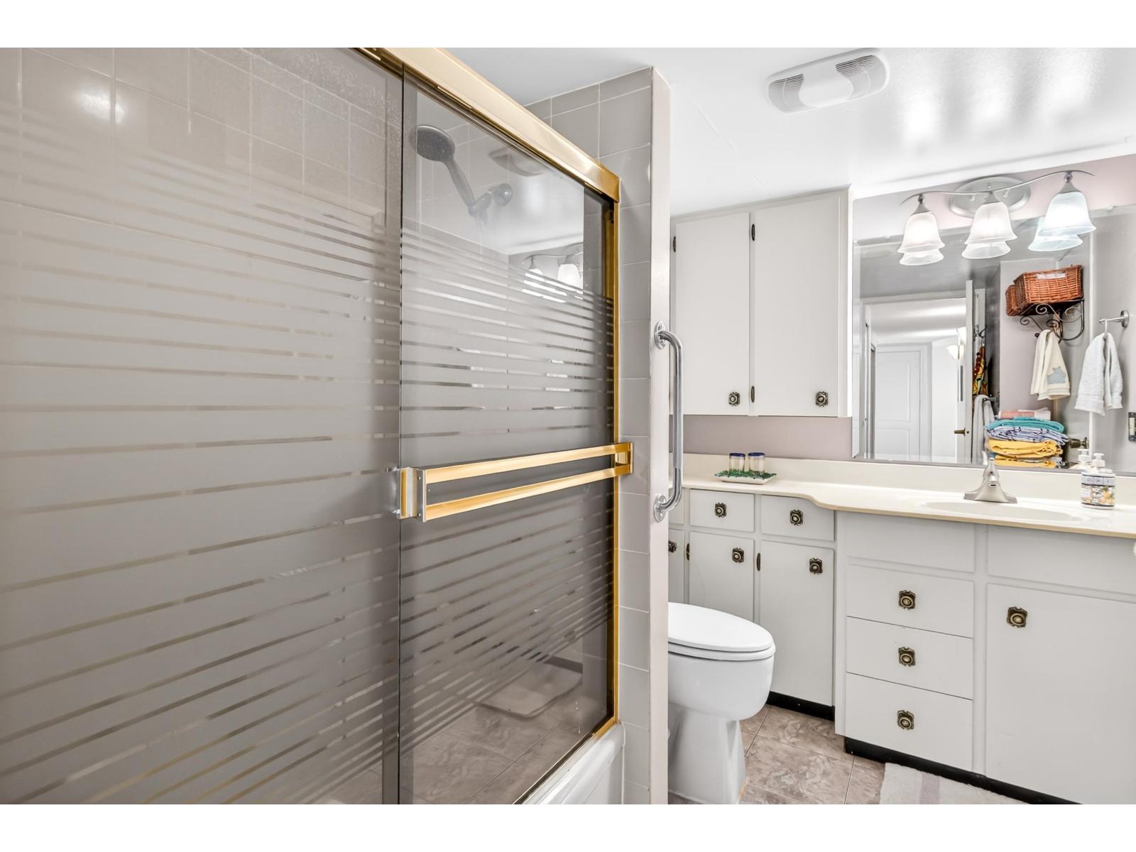 1 Bed, 1 Bath Apartment for Sale in Abbotsford – 705 31955 OLD YALE ROAD, Abbotsford – MLS# R3153091 - Image 17
