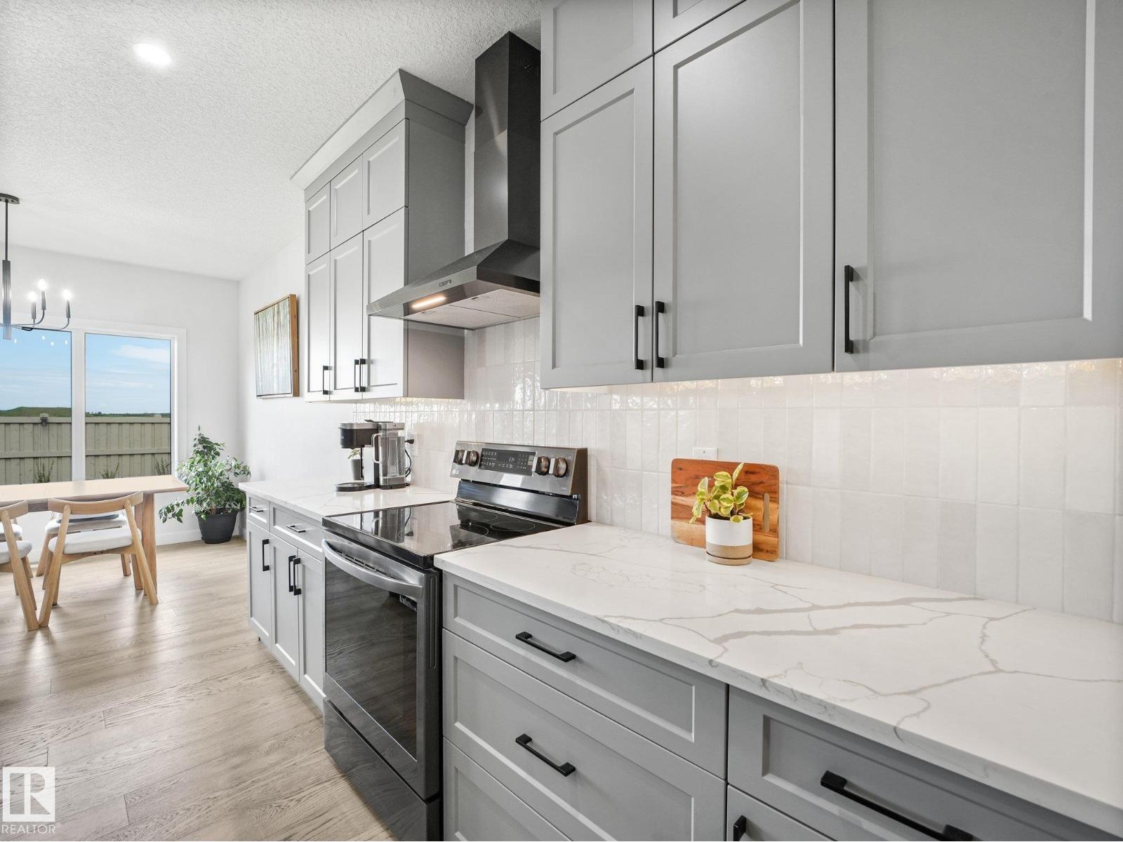 34 EDGEFIELD WY - 11