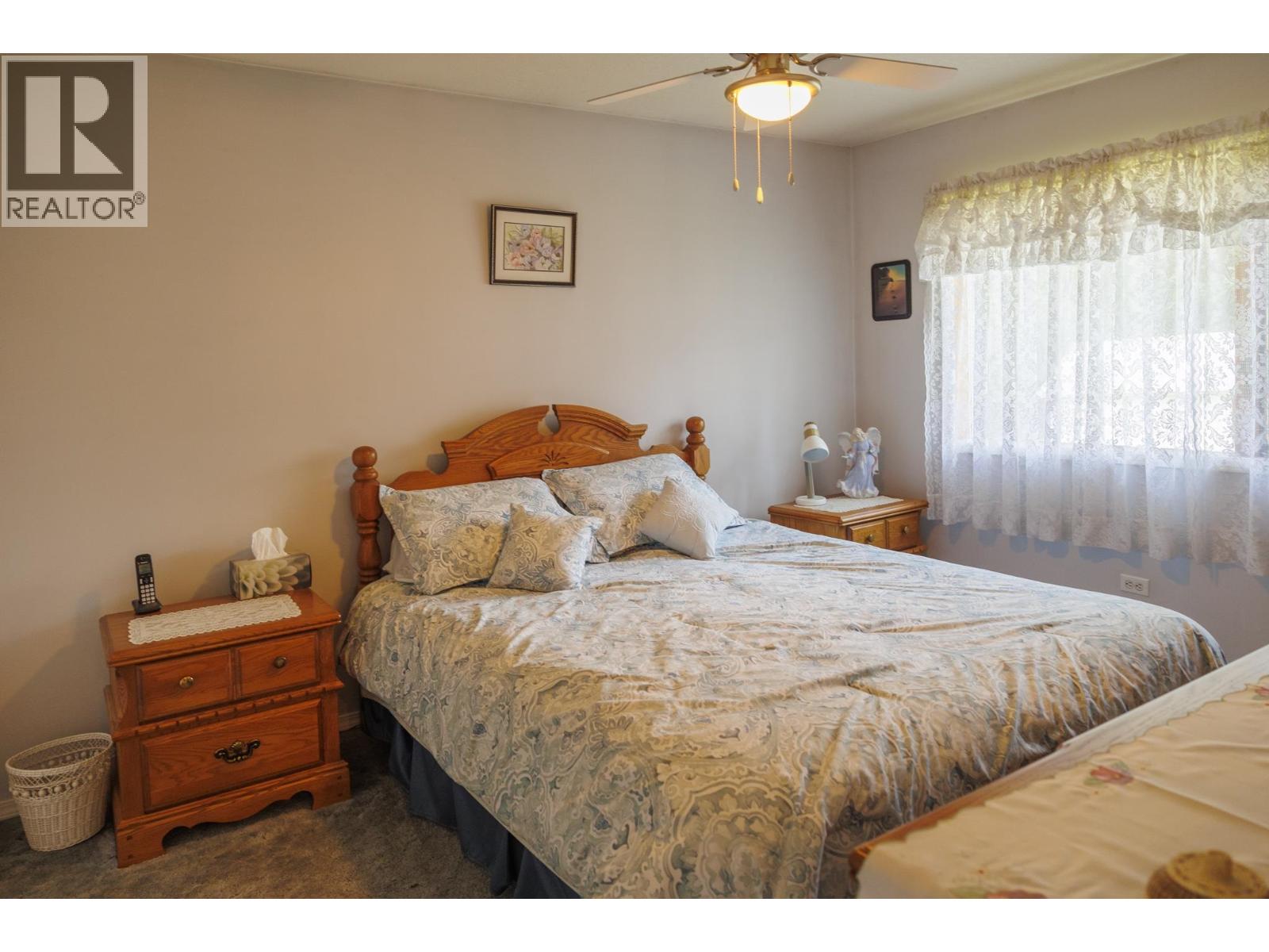855 BRIDGE ROAD - 32