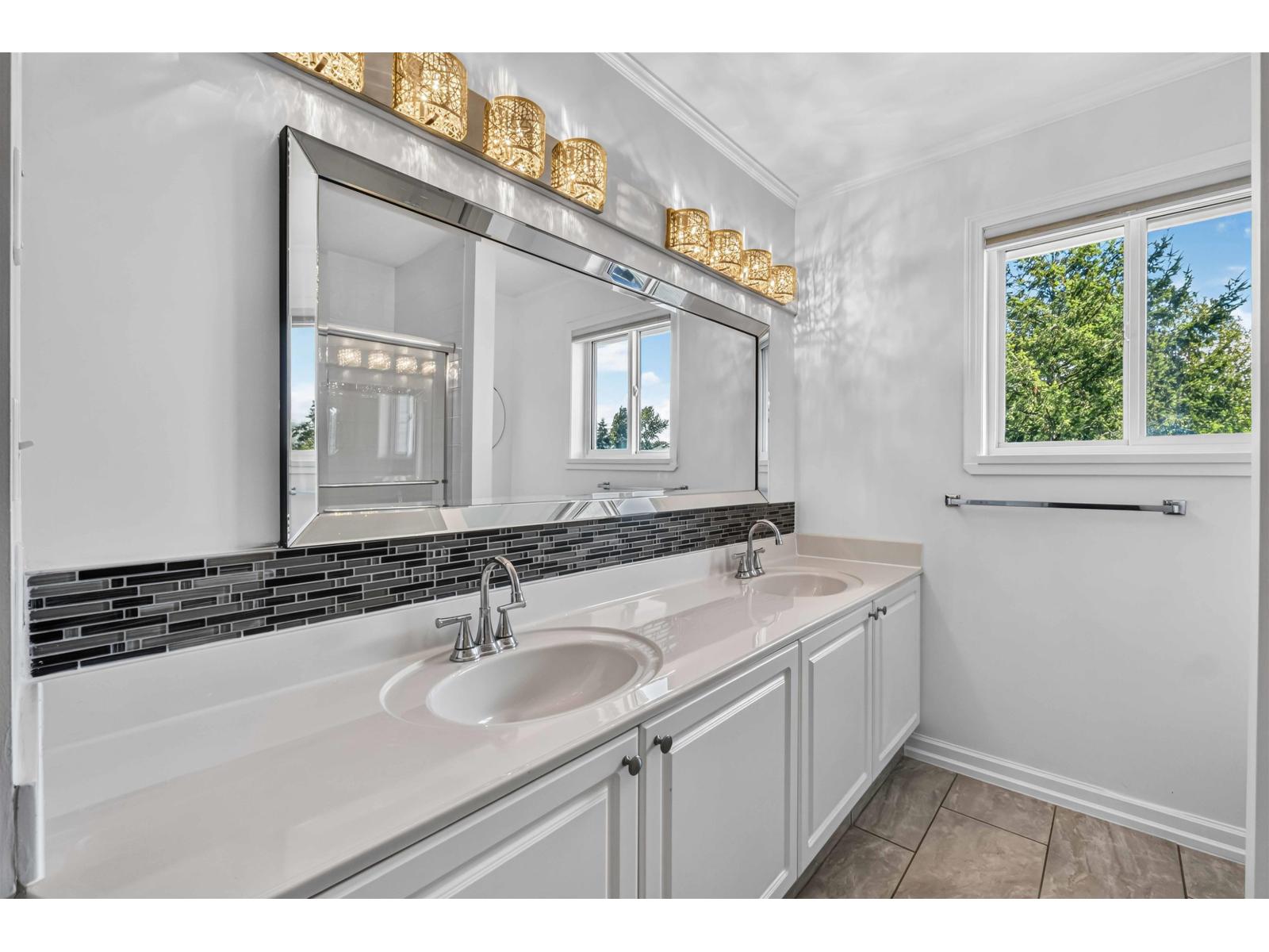 2 Bed, 2 Bath Apartment for Sale in Surrey – 404 13680 84 AVENUE, Surrey – MLS# R3153040 - Image 19