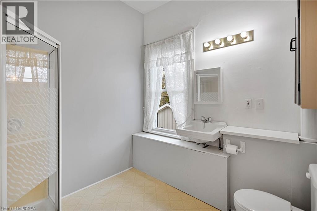 303 DALHOUSIE Street - Image 26