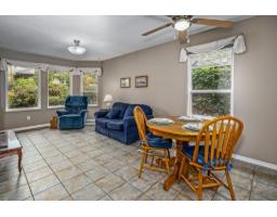 252 13888 70 Avenue, Surrey, BC V3W0R8 Photo 10