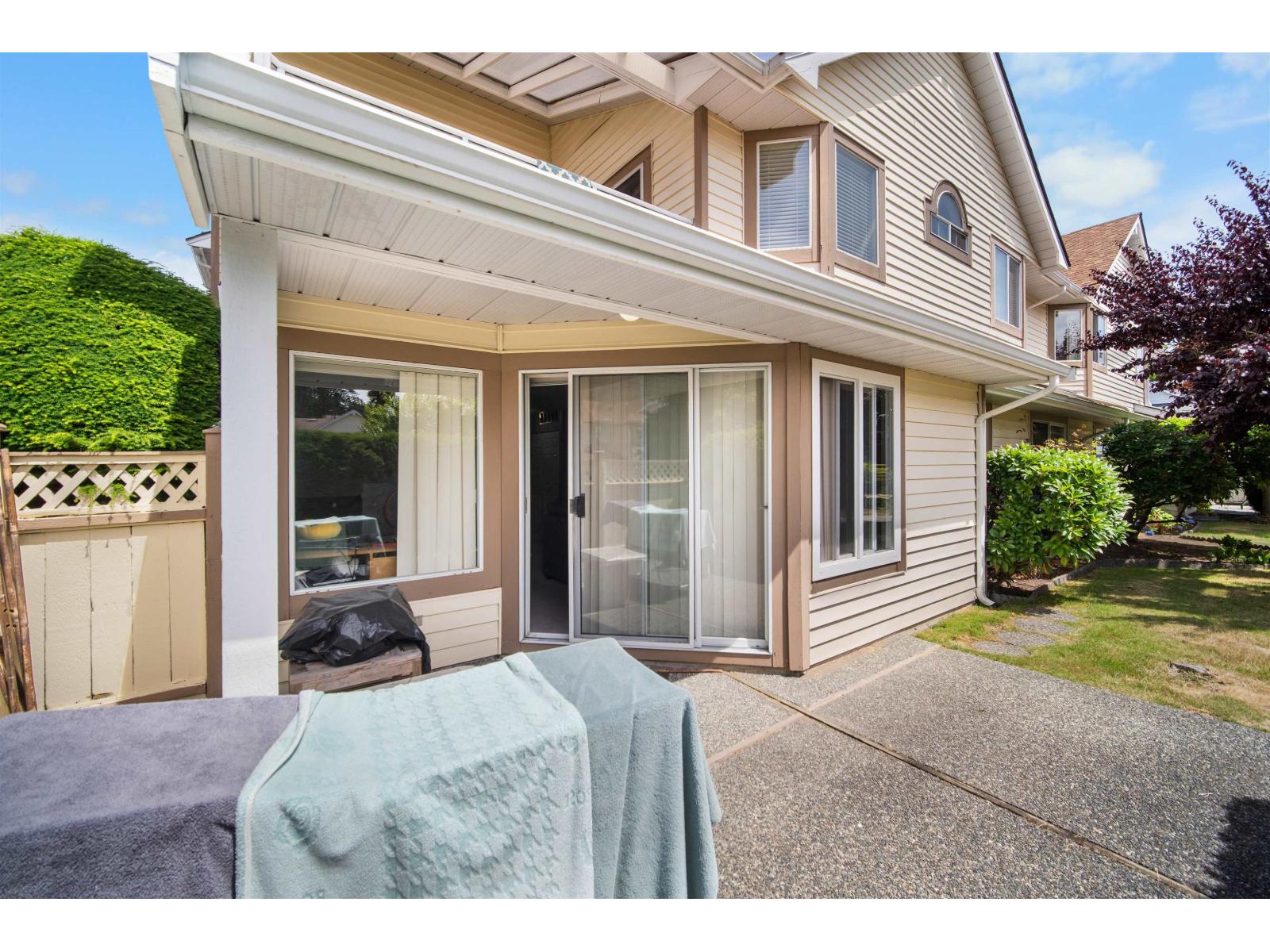 2 Bed, 2 Bath House for Sale in Surrey – 47 9277 122 STREET, Surrey – MLS# R3152629 - Image 23