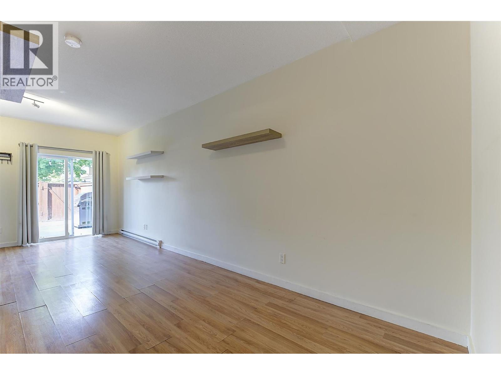 6 505 Francis Avenue, Kelowna