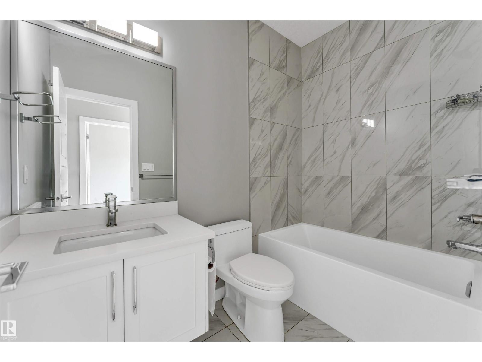 6075 180 AV NW - 18
