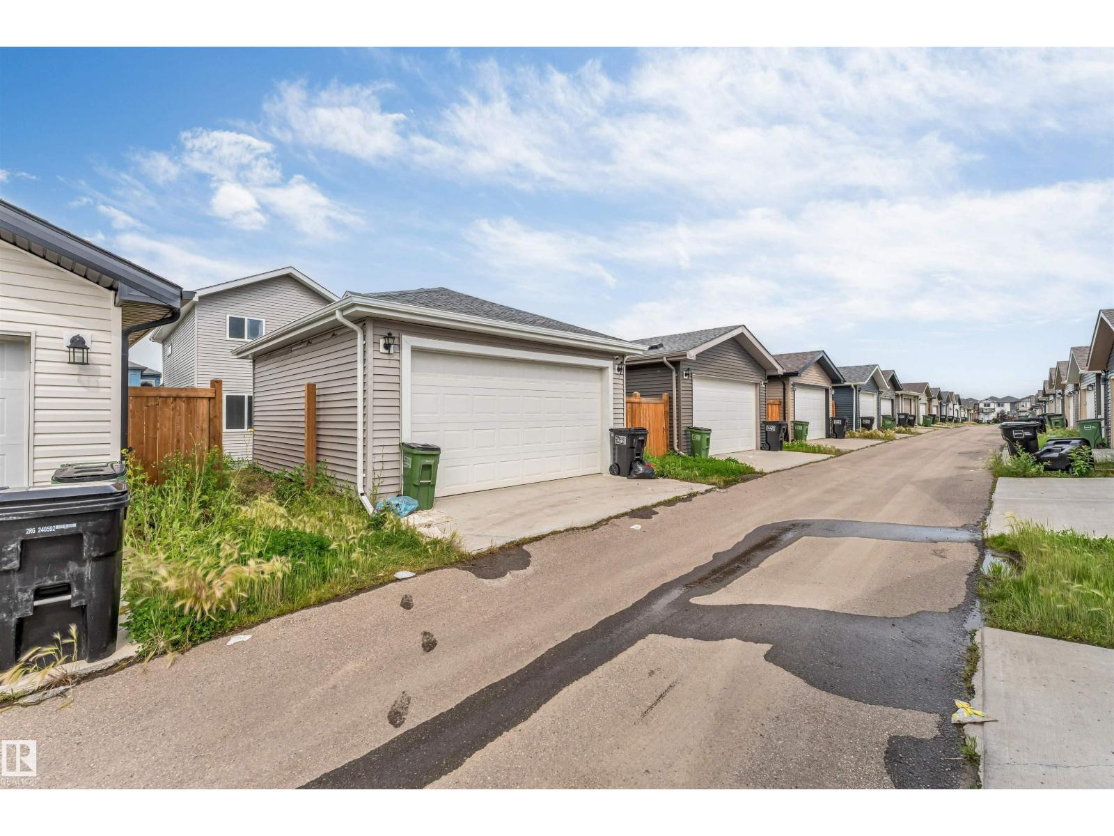 6075 180 AV NW - 5