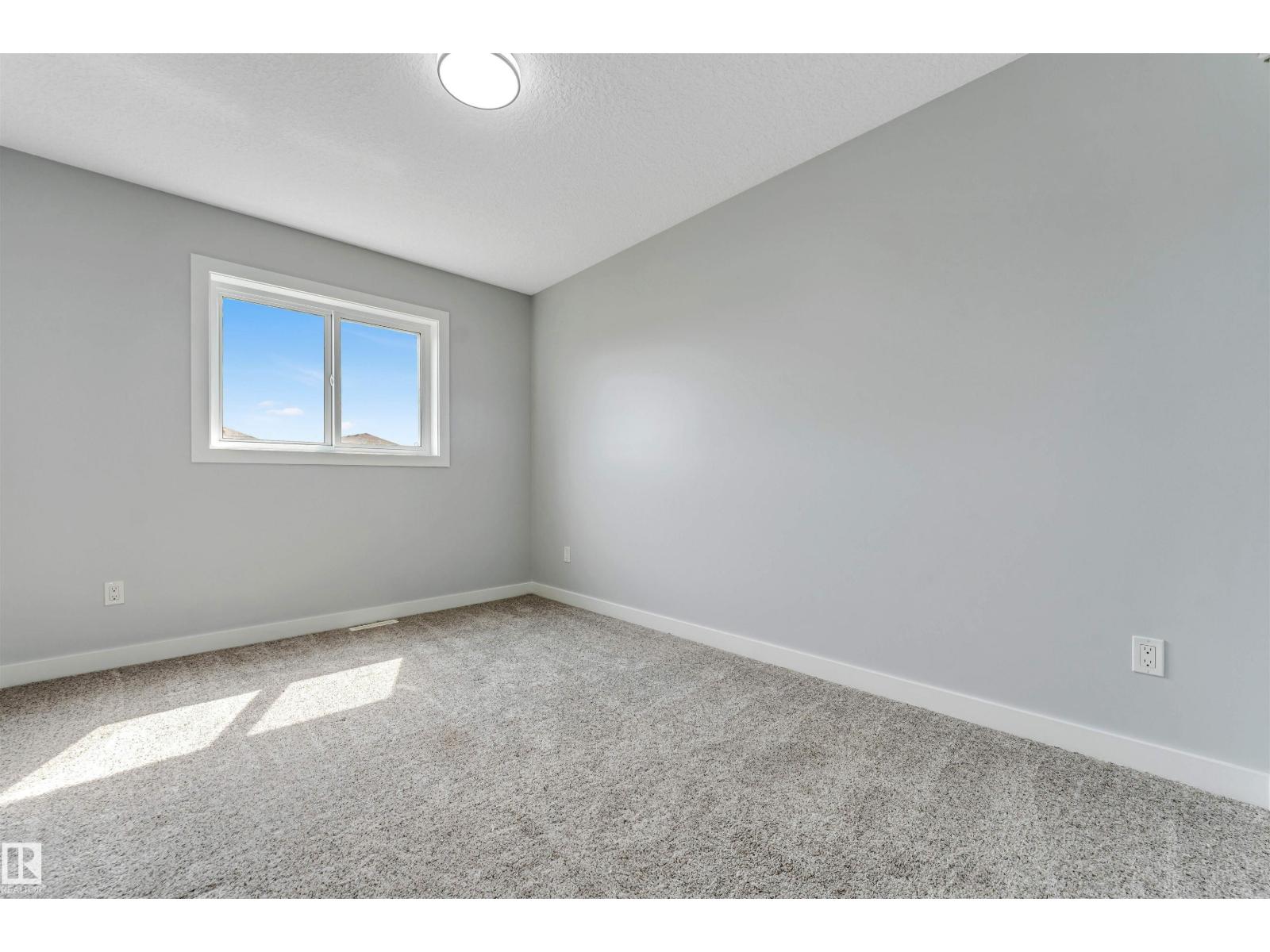 6075 180 AV NW - Image 25