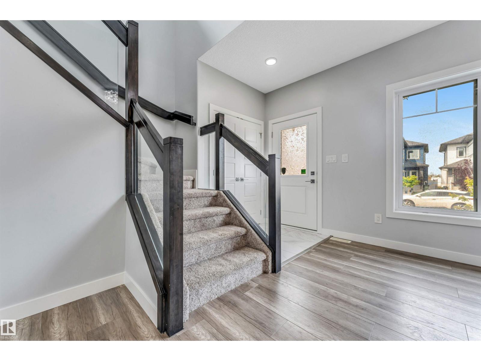 6075 180 AV NW - Image 8