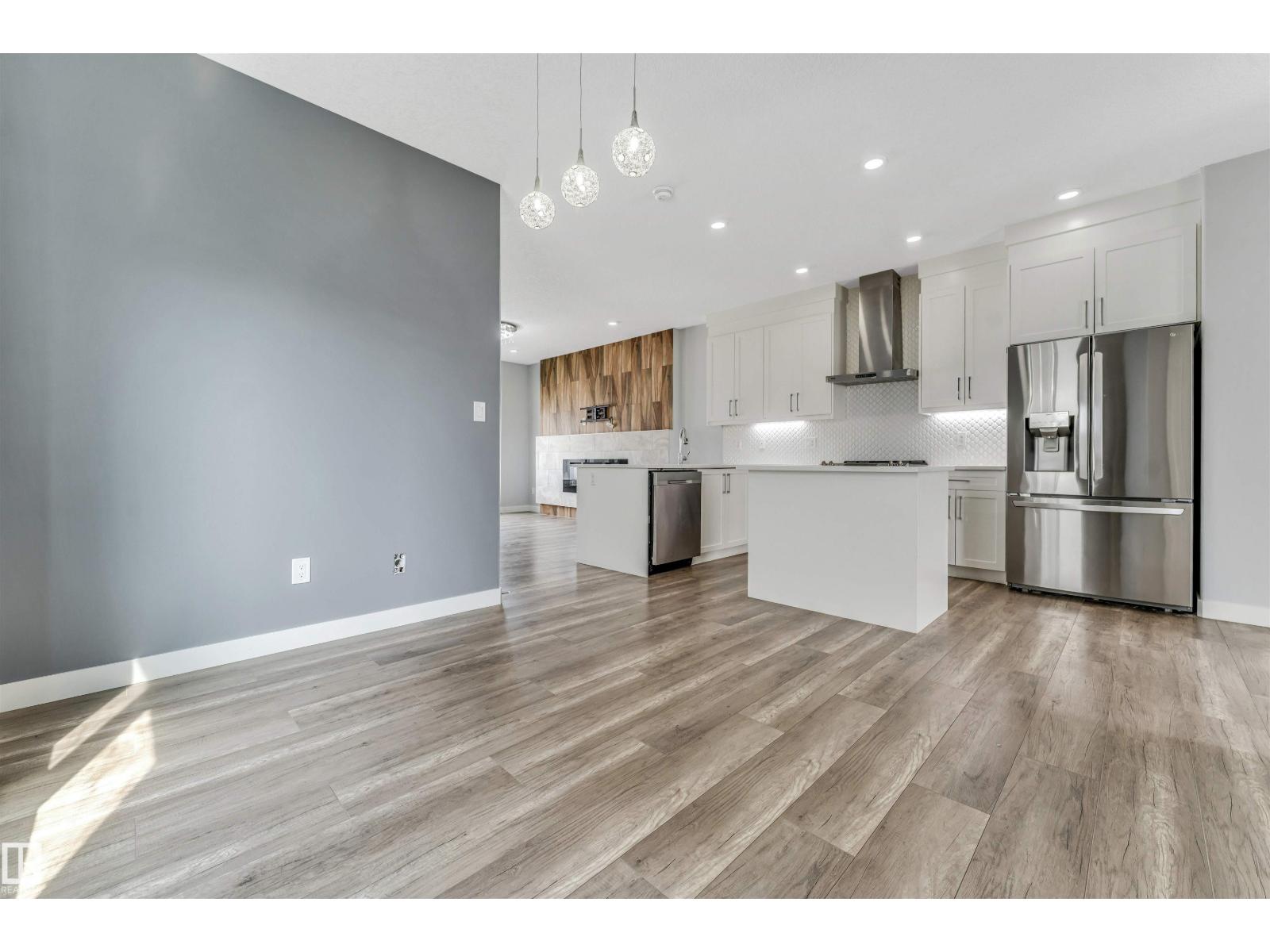 6075 180 AV NW - Image 16
