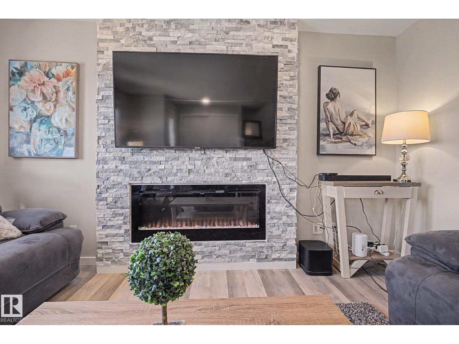 2314 WONNACOTT CR SW - 9