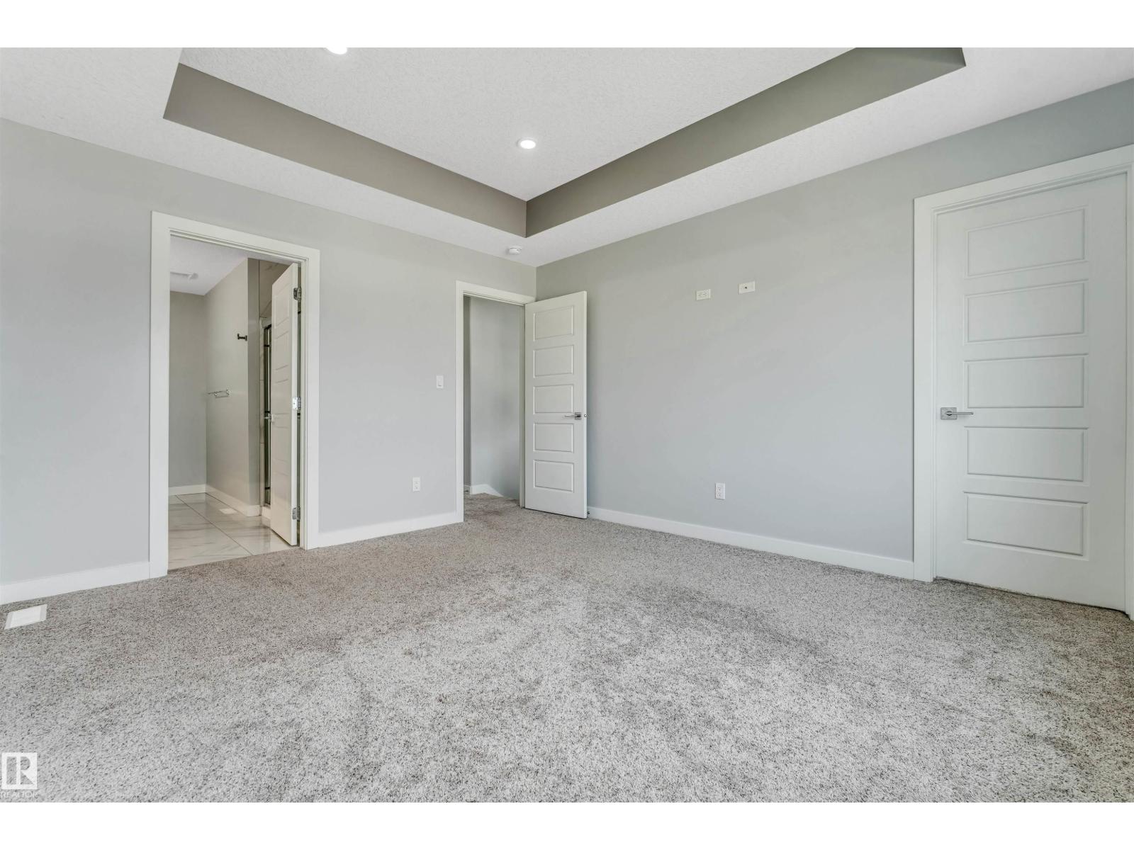 6075 180 AV NW - 21