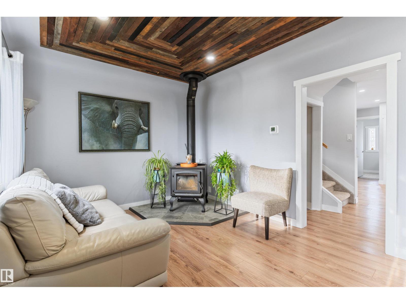 5019 49 ST - 5
