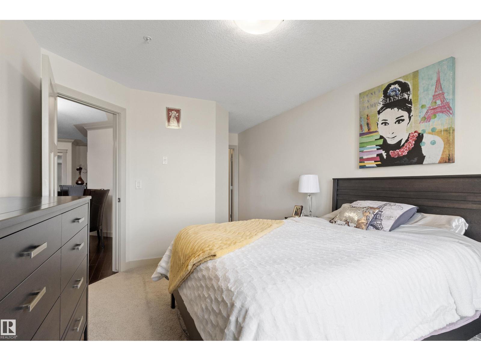 #301 16235 51 ST NW - 15