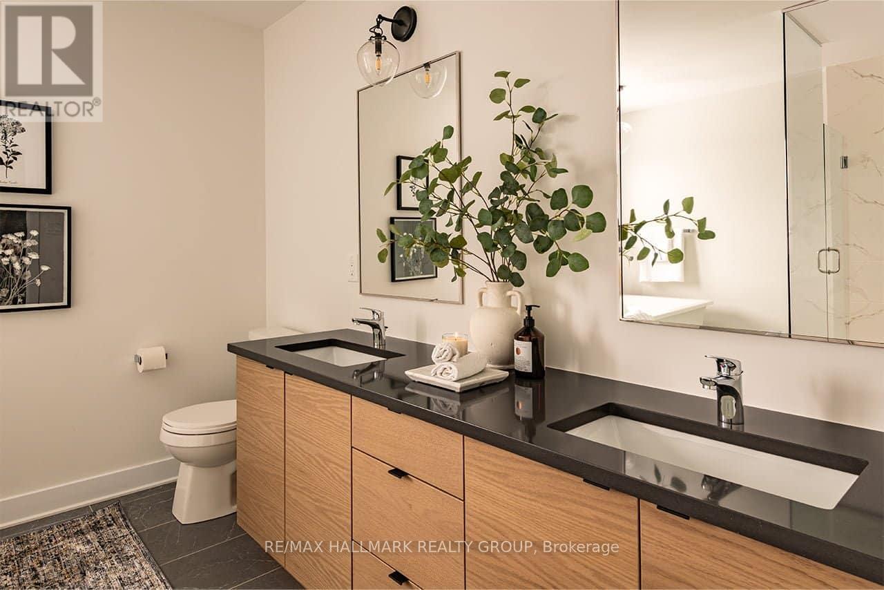 5 Bed, 4 Bath House for Sale in Ottawa – 726 KENNY GORDON AVENUE, Ottawa – MLS# X13642358 - Image 17