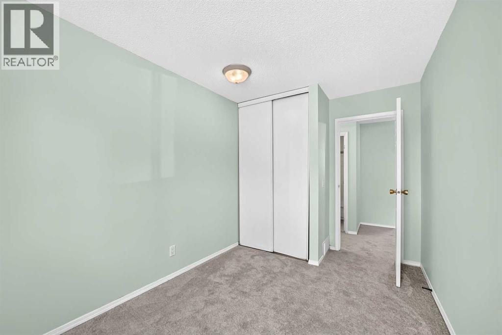 #1 208 Grier Terrace NE - 27