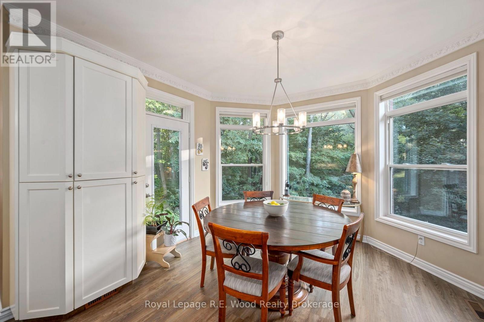 4 bedroom Single Family interior view, 7335 Pack Road, London South (South V), Ontario