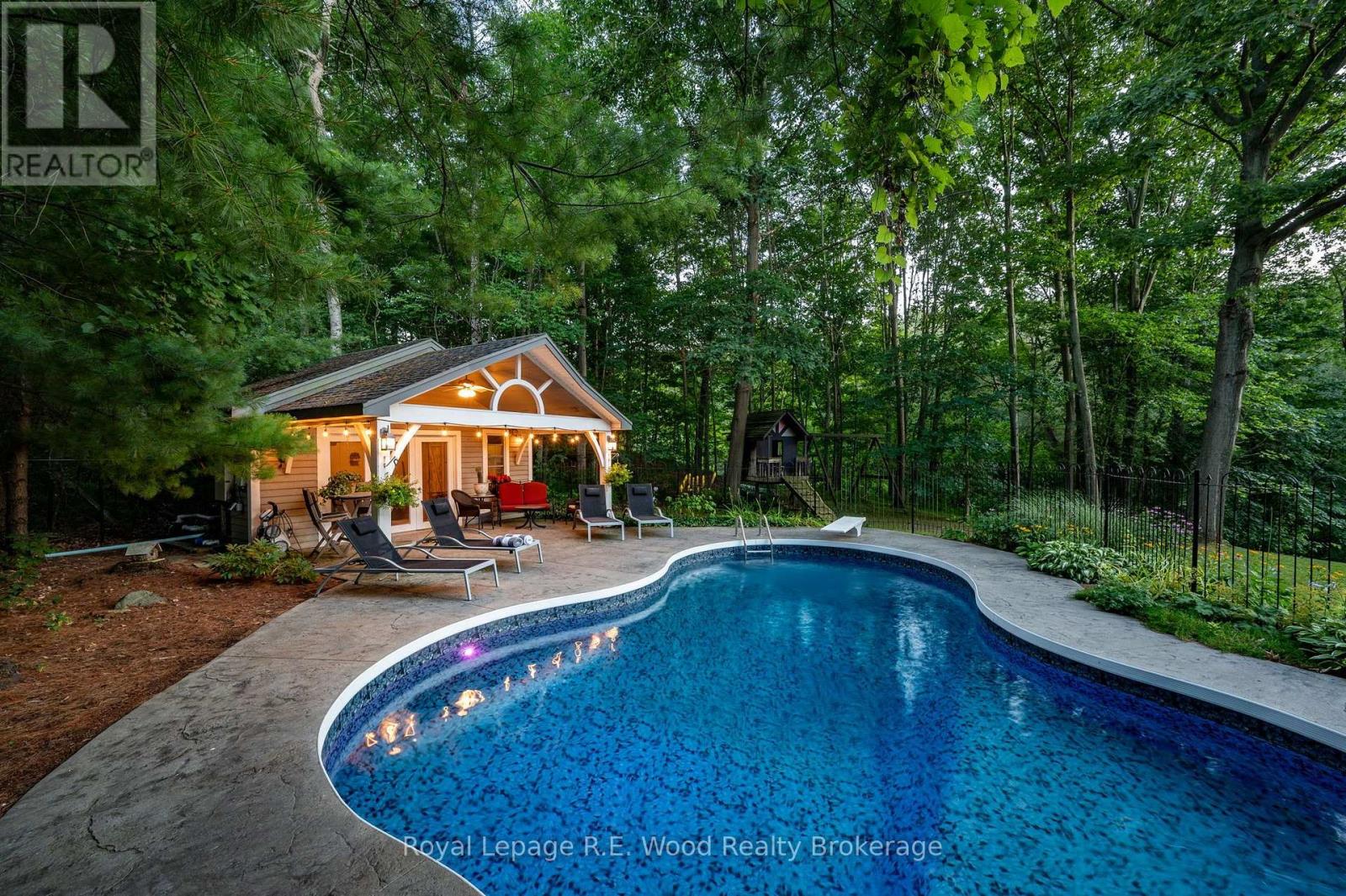 4 bedroom Single Family interior view, 7335 Pack Road, London South (South V), Ontario