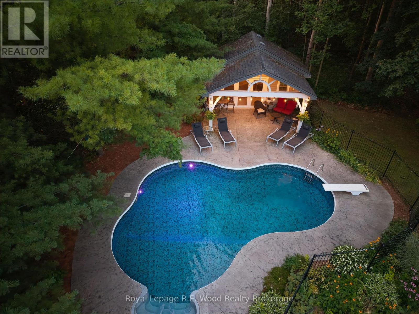 4 bedroom Single Family interior view, 7335 Pack Road, London South (South V), Ontario