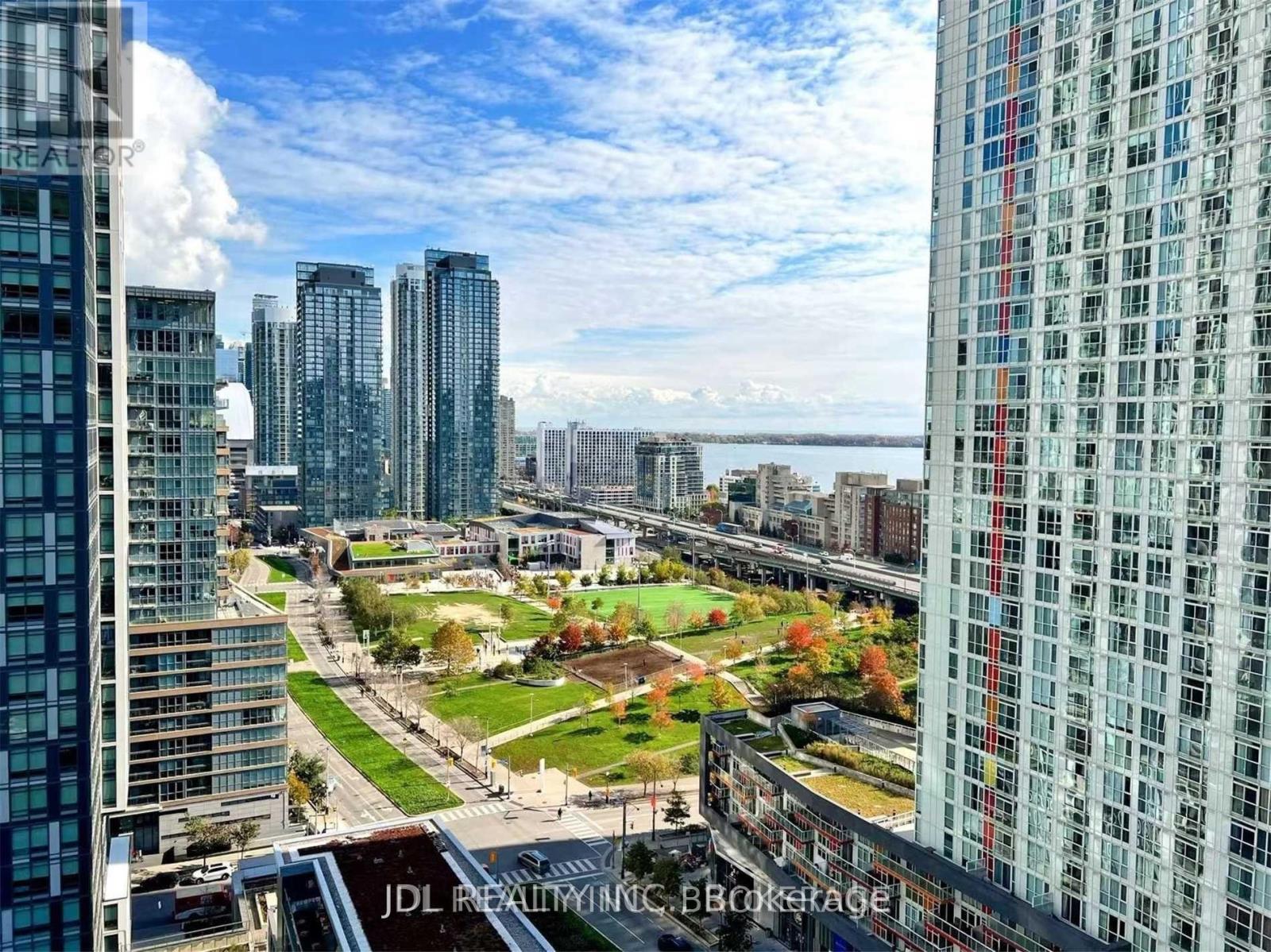 Photo of 170 Fort York Boulevard