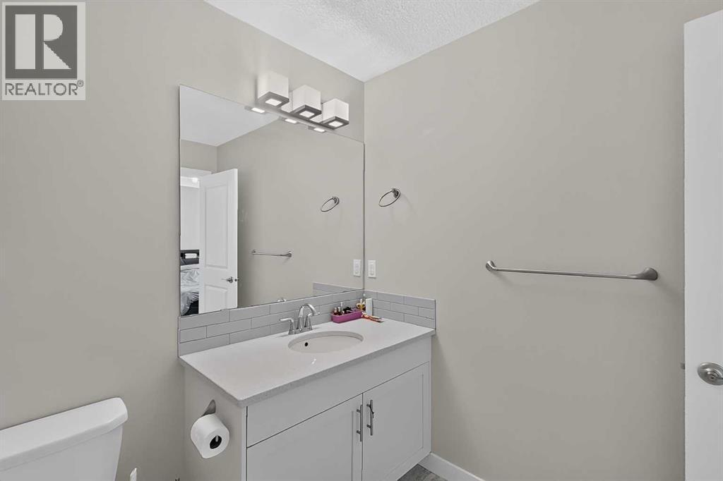 #4 83 aquitania Circle W - Image 17
