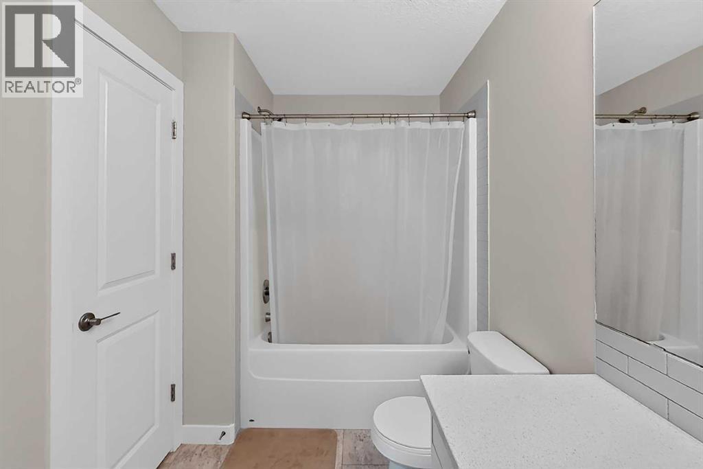 #4 83 aquitania Circle W - Image 18