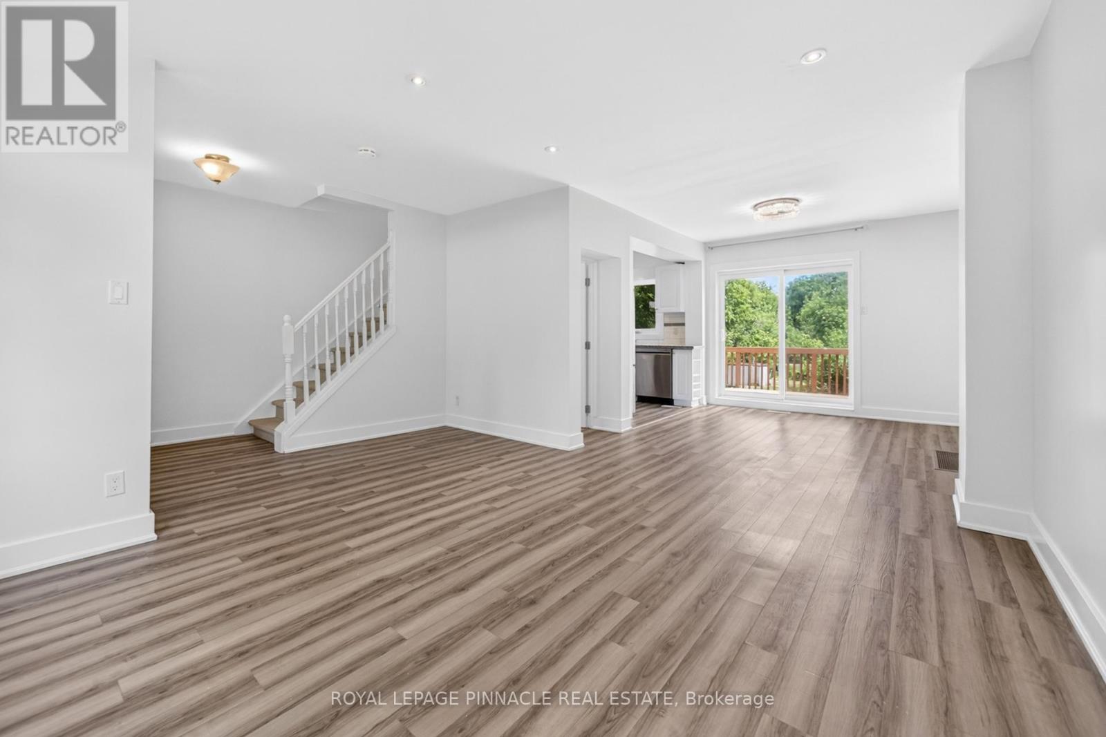 11 ELIZABETH STREET - Image 11