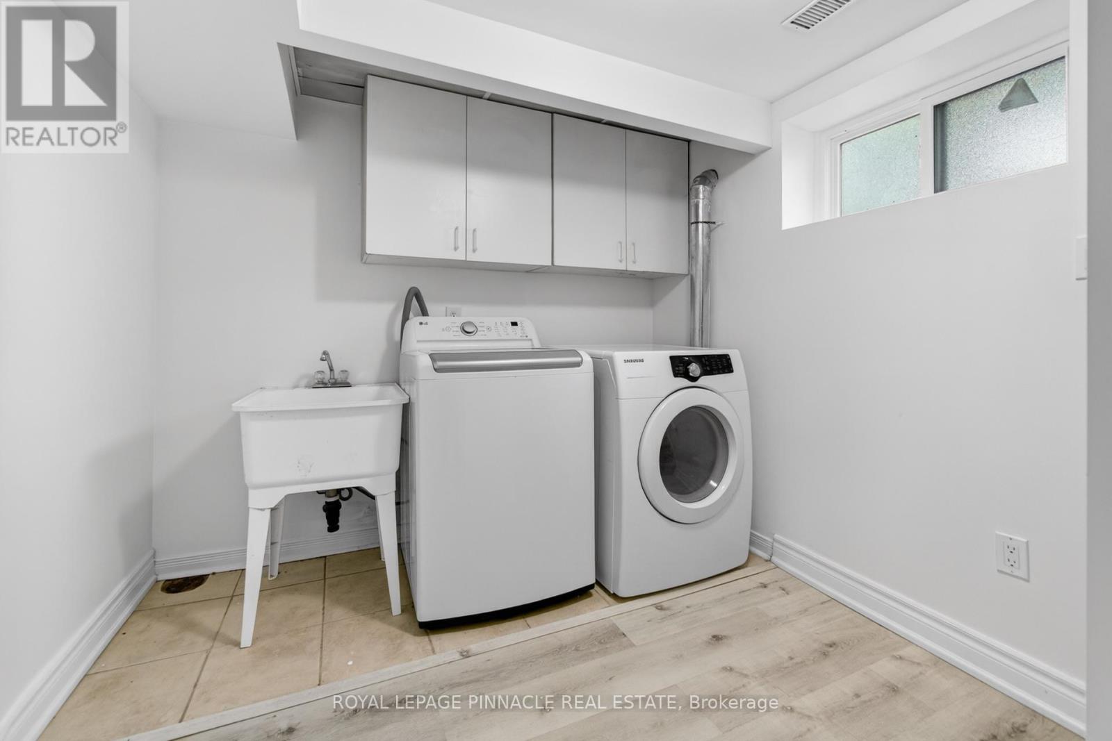 11 ELIZABETH STREET - Image 34