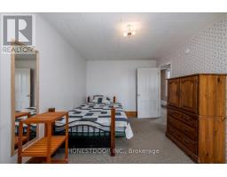 Primary Bedroom - 5974 5th Side Road, Essa, ON L0L1N0 Photo 16