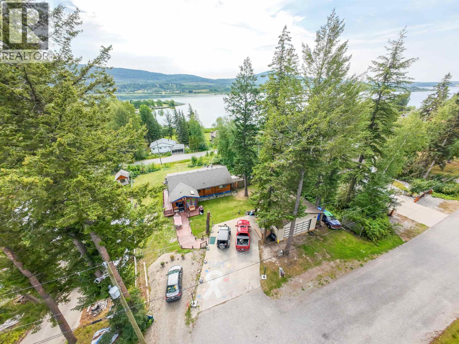 1344 LAKEVIEW DRIVE - 28