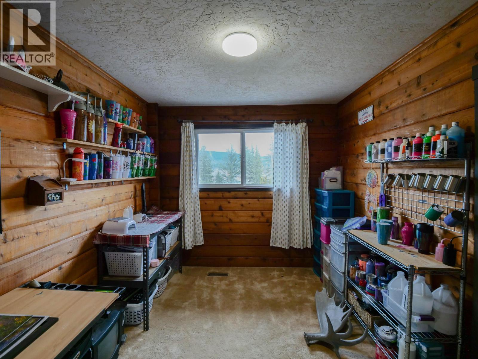 1344 LAKEVIEW DRIVE - 22