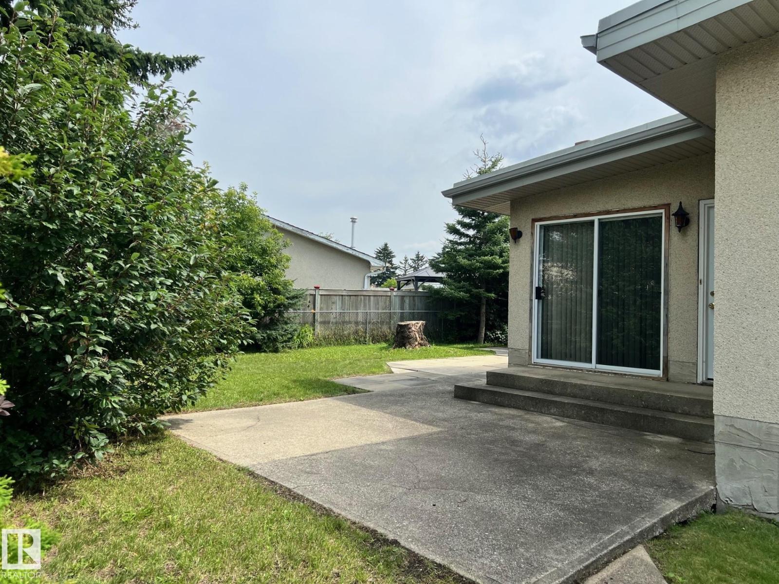 9536 151 AV NW - 51