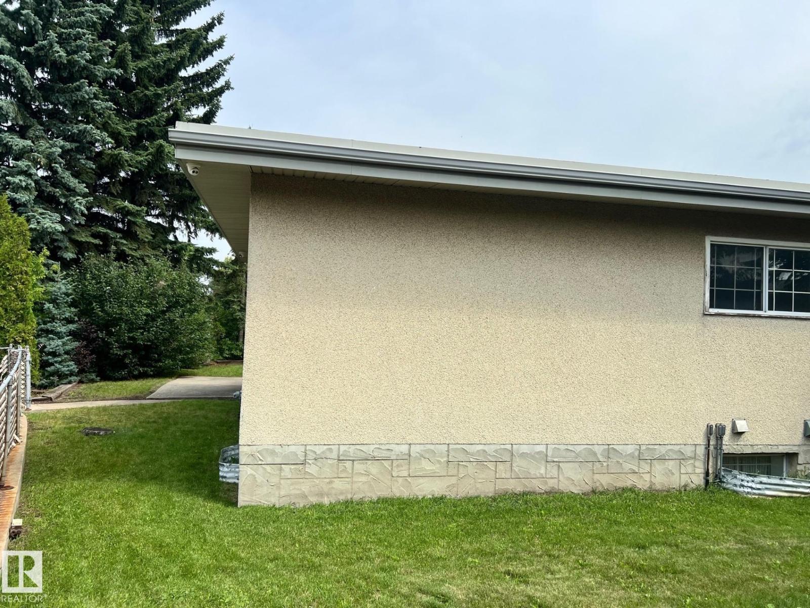 9536 151 AV NW - Image 53